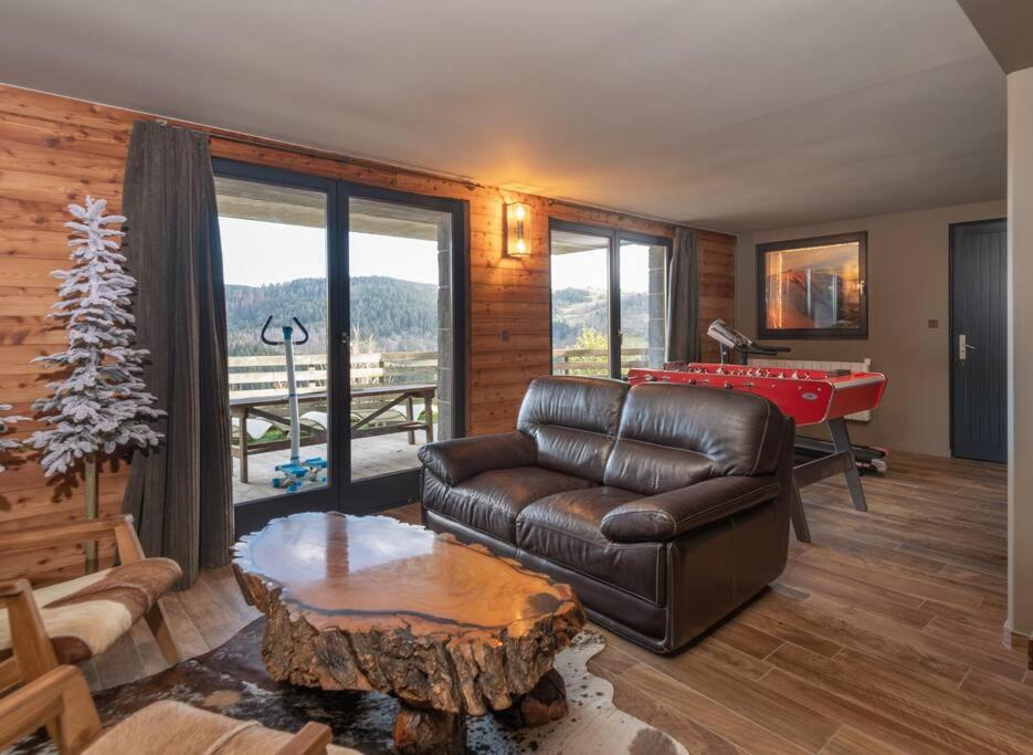 Luxueux Chalet Avec Vue Sur Les Pistes Et Le Hohneck Le Tholy Buitenkant foto